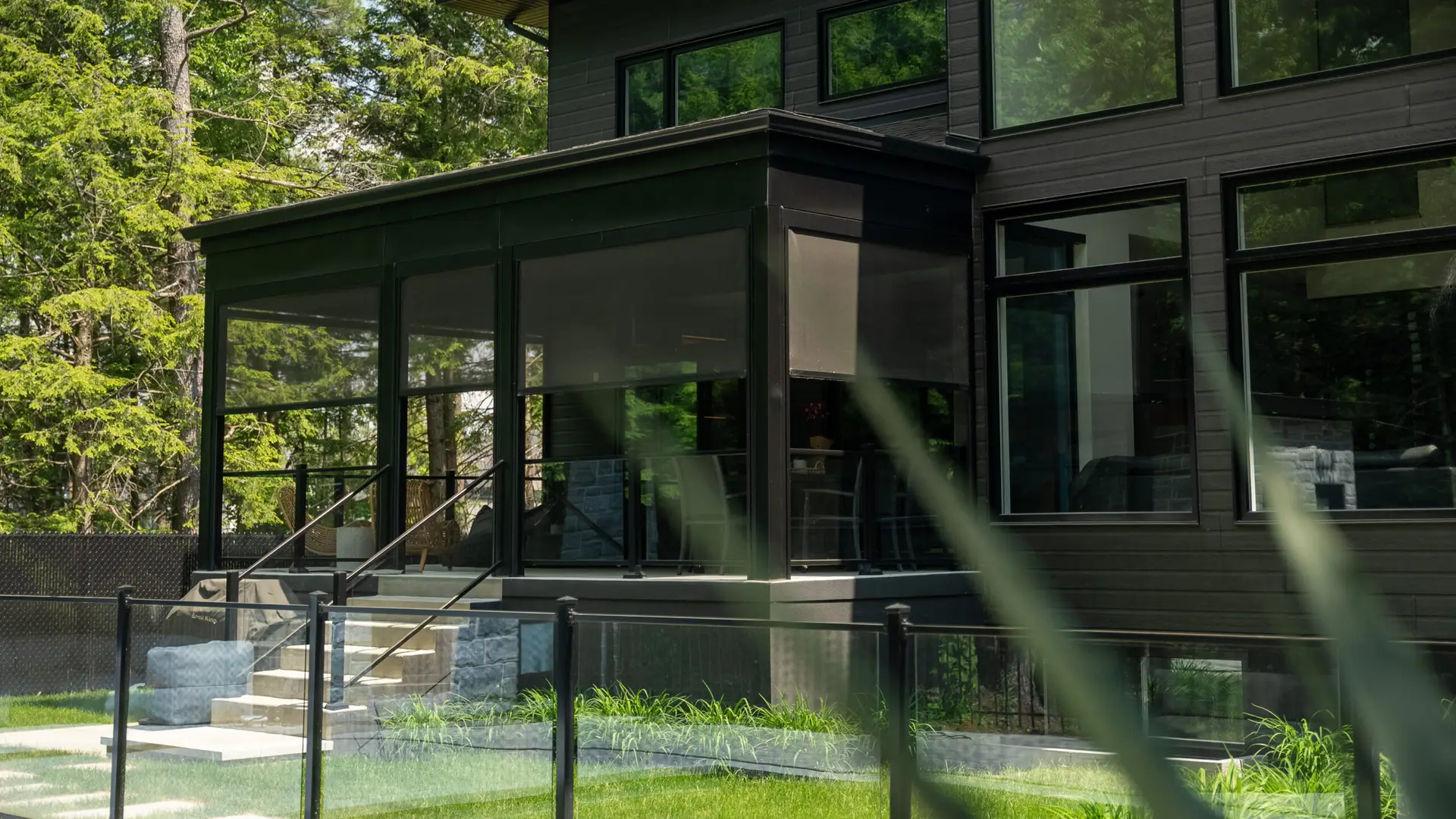 toiles_moustiquaires_solace_pergolas